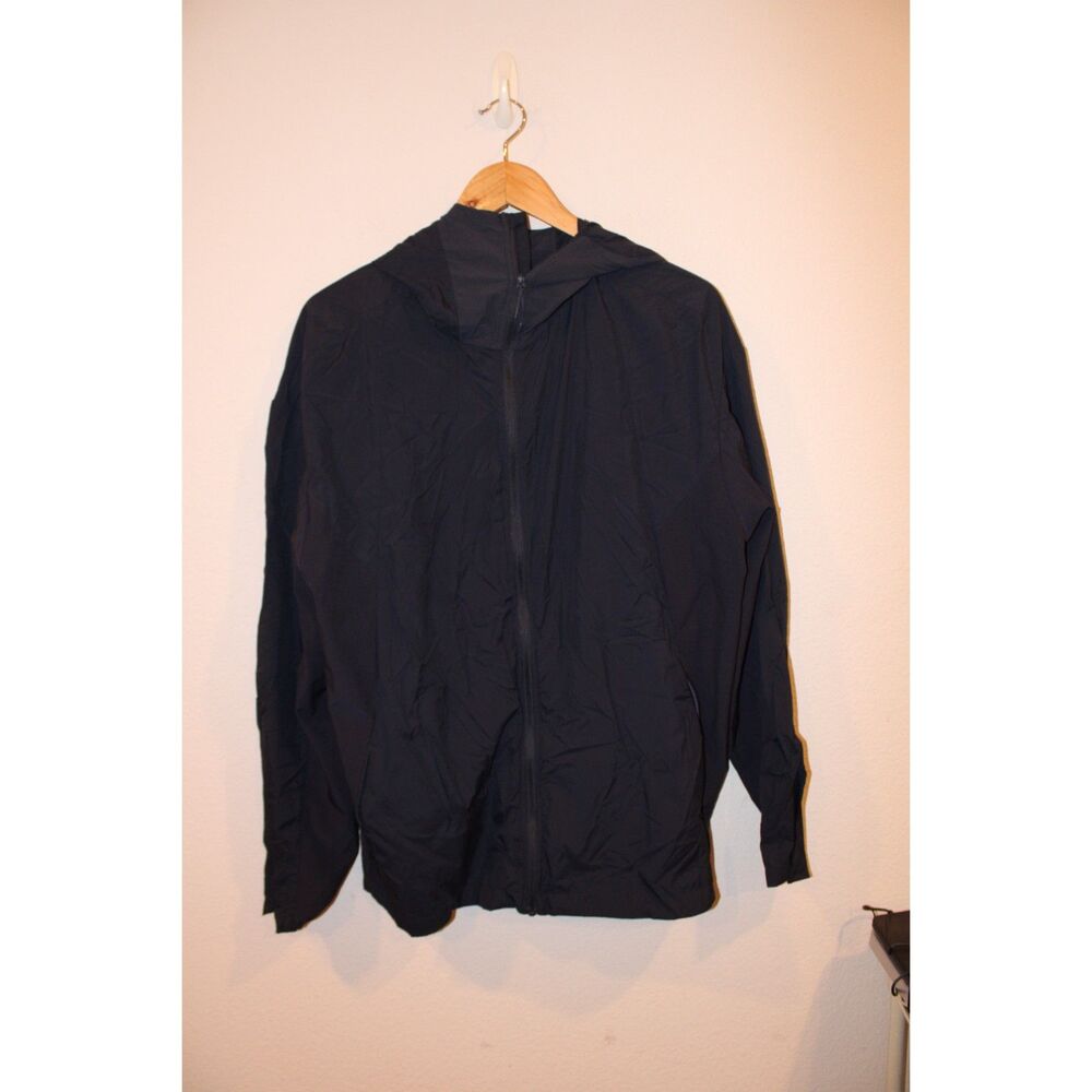 Beneunder size xlarge navy blue packable zip up windbreaker jacket